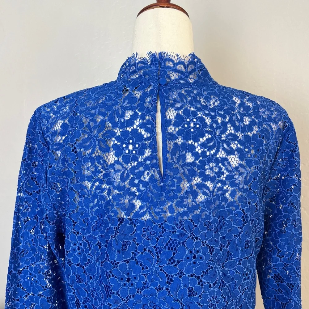 •J.CREW• Regal Blue Scalloped Lace Long Sleeve‎ Mockneck Top Blouse Size 6